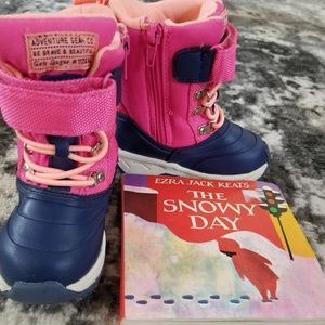 Snow Boots with book included